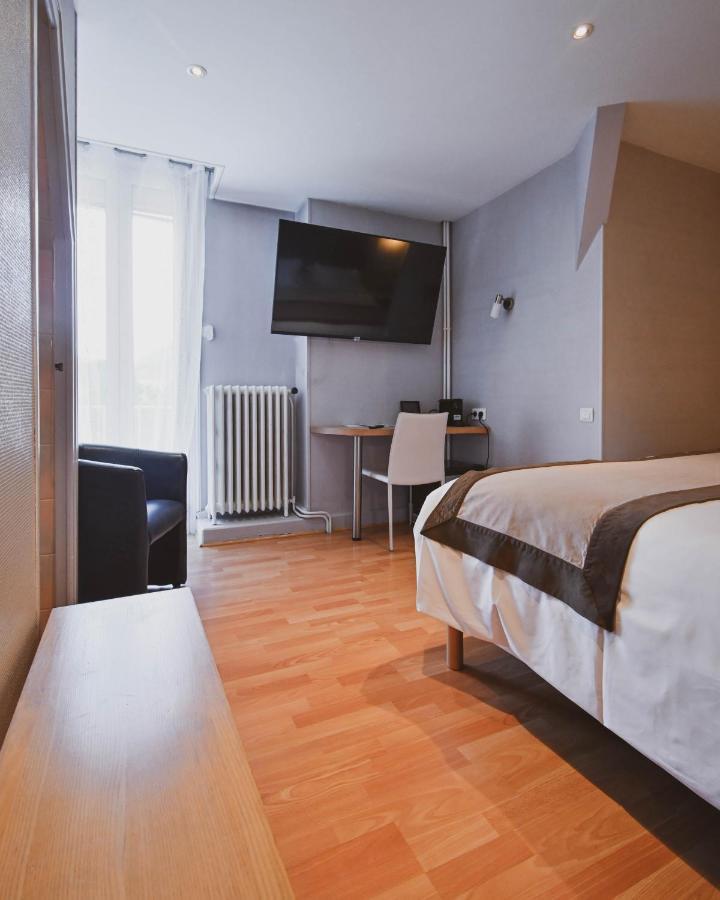 The Originals Boutique, Hotel Du Pont Roupt, Mende Exterior photo
